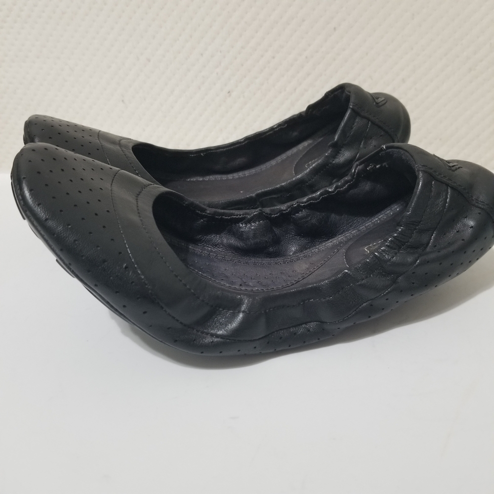 PRADA SIZE 39 BLACK PERFORATED LEATHER BALLET SCRUNCH FLAT